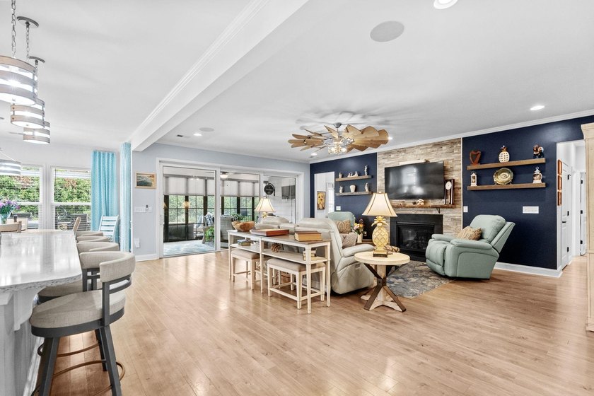 Come enjoy beach life at 6029 Trieste St., nestled in the highly - photo 8