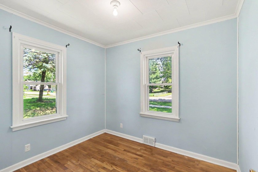 Welcome to this spacious 4-bedroom home, perfectly situated on a - photo 14