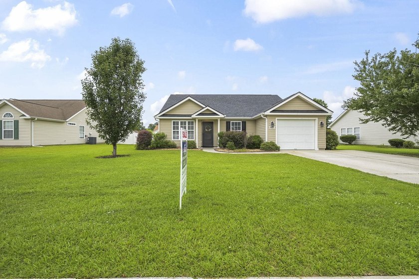 Discover a welcoming three-bedroom, two-bath home in Osprey - photo 42