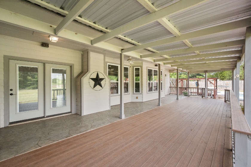 2.33-Acre Country Estate with Pool, Spa &amp; Pond - photo 41