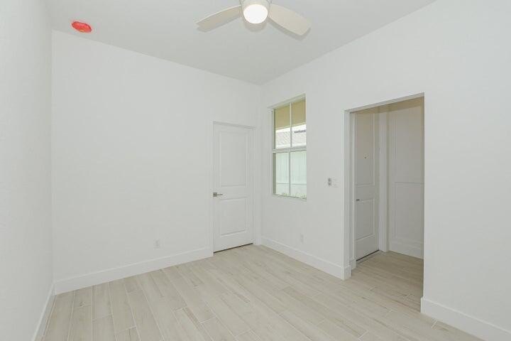 Move-in ready! Step into this stylishly designed 3 BR, 2 BA - photo 11