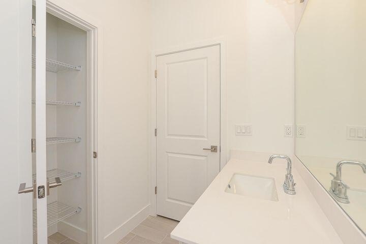 Move-in ready! Step into this stylishly designed 3 BR, 2 BA - photo 37