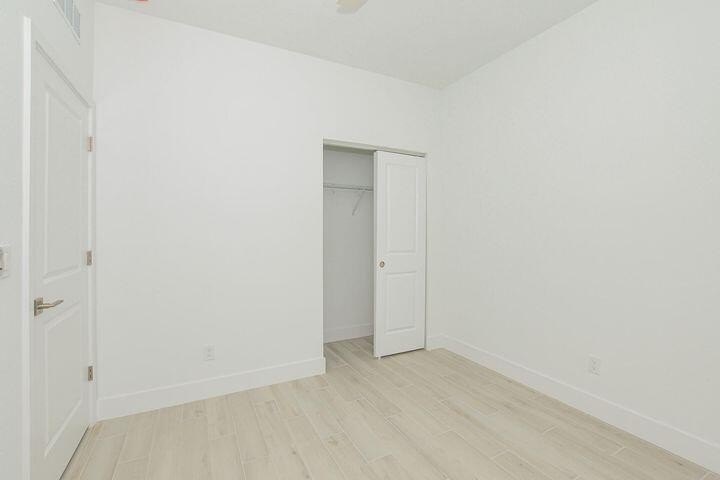 Move-in ready! Step into this stylishly designed 3 BR, 2 BA - photo 39