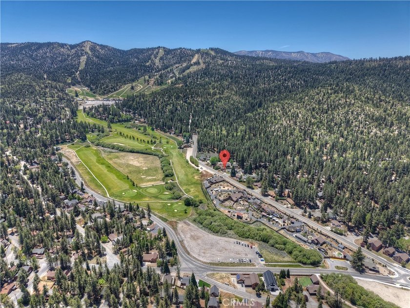 Prime Lower Moonridge location with stunning golf course views ~ - photo 5