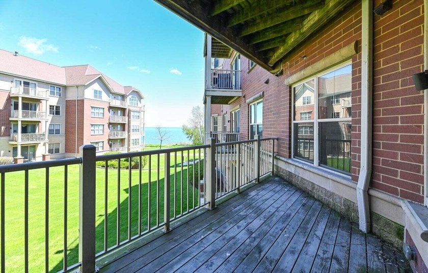 Turnkey 1+ bedroom unit with beautiful Lake Michigan balcony - photo 24