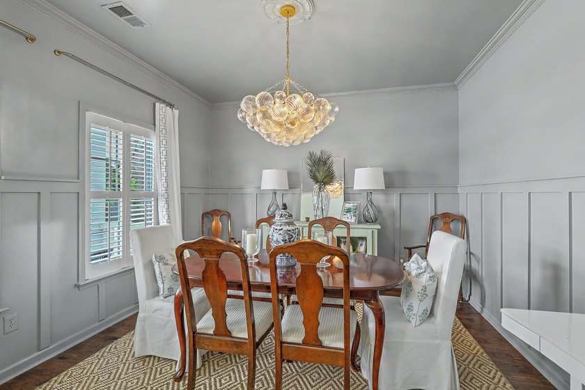 This may be the home for you! This fabulous home is a - photo 7