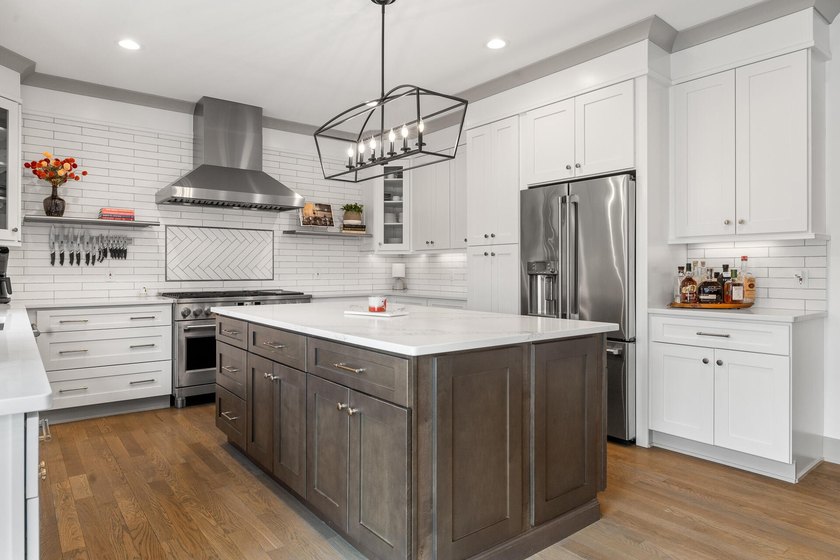 Custom built in 2023 for phenomenal entertaining &amp; restorative - photo 14