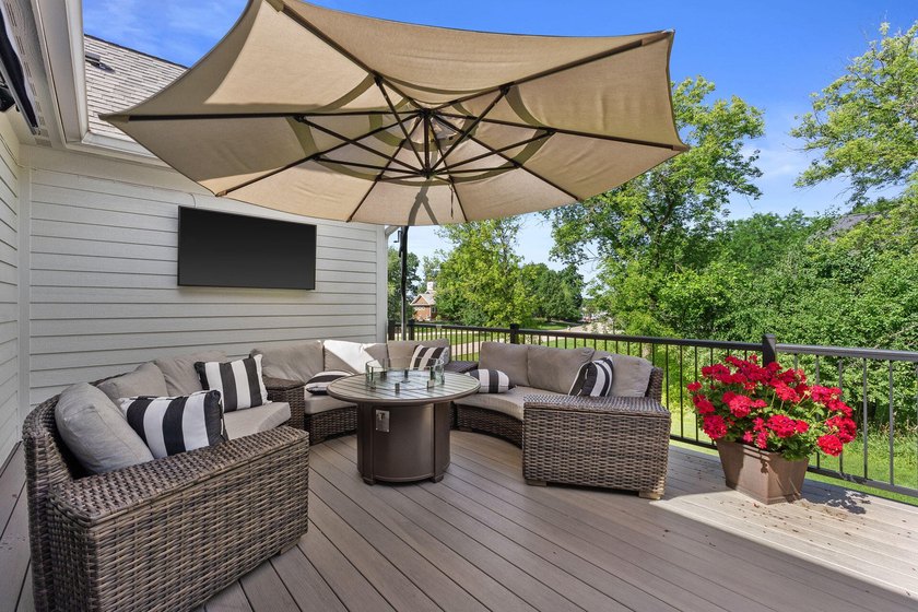 Custom built in 2023 for phenomenal entertaining &amp; restorative - photo 18