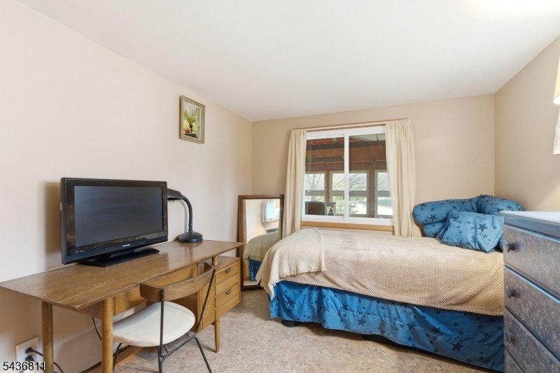 Lakefront Ranch! Located on the peaceful shores of Crandon Lakes - photo 25