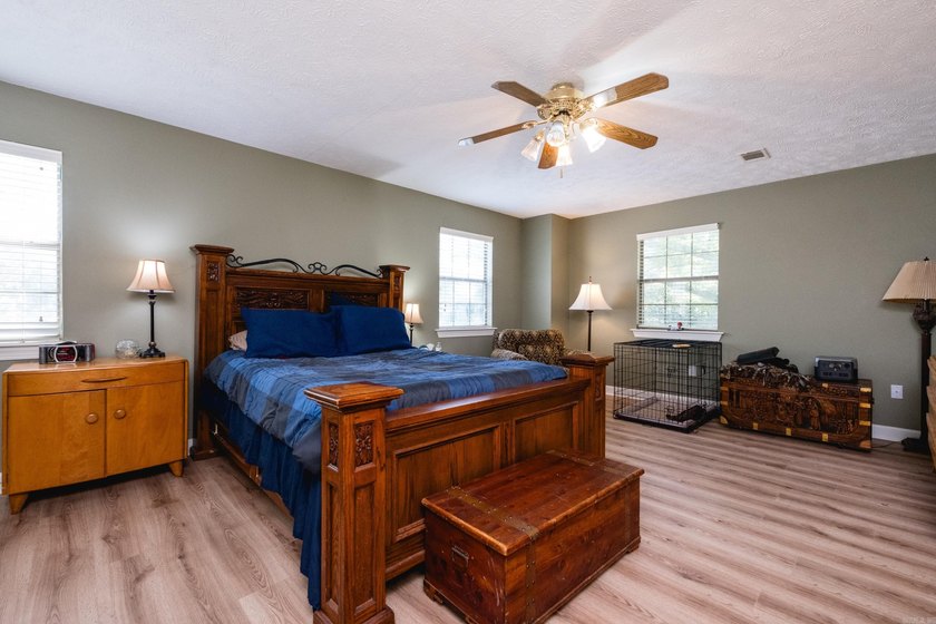 Exceptional lakefront retreat with stunning cedar game room - photo 31