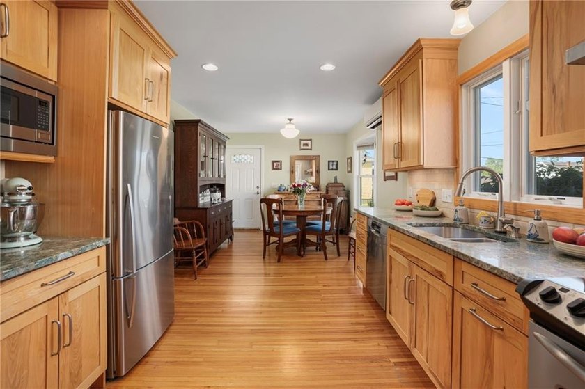 Welcome to this charming move-in ready Cape located in Newport's - photo 7