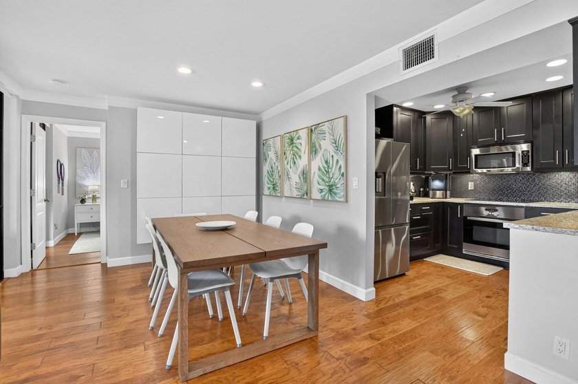 Wow! Great View from Tastefully Renovated Central Boca Top Floor - photo 13