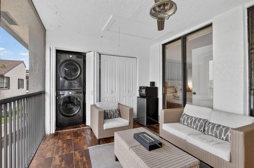 Wow! Great View from Tastefully Renovated Central Boca Top Floor - photo 31