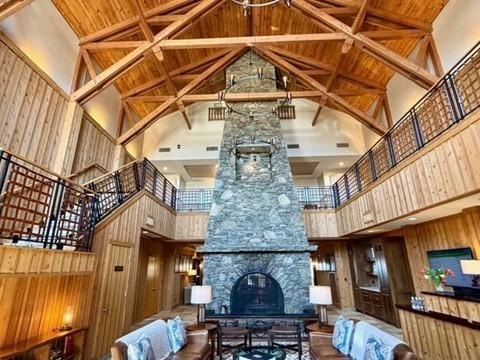 One-of-a-kind pied-a terre overlooking Narragansett Bay and the - photo 3