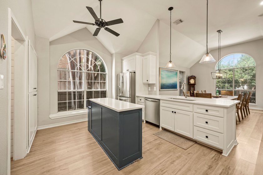 OPEN HOUSE SUNDAY JULY 12TH 1-3PM. Welcome home to this gorgeous - photo 11