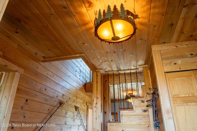 Escape to wide open spaces at 41 Marsh Creek Road in Cora, WY- - photo 12