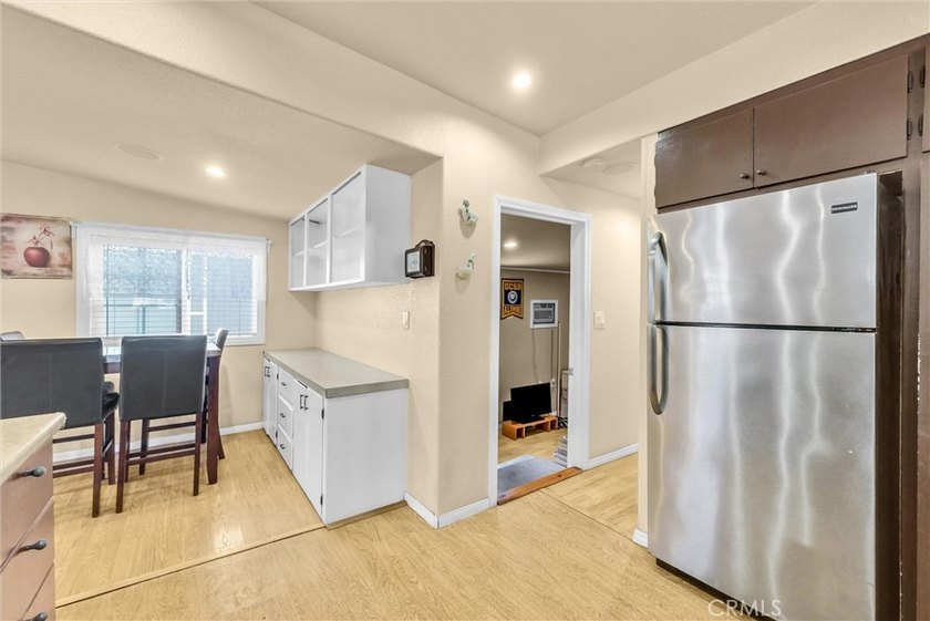 Welcome home to this well-maintained 3-bedroom, 1-bath - photo 14