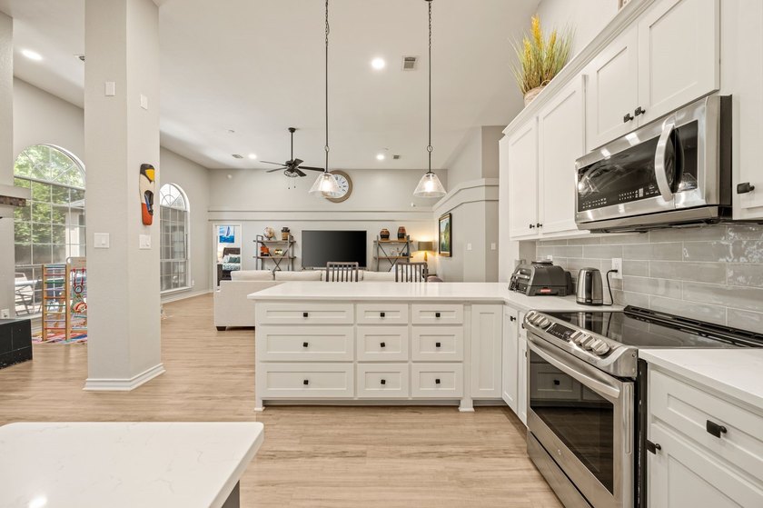 OPEN HOUSE SUNDAY JULY 12TH 1-3PM. Welcome home to this gorgeous - photo 15
