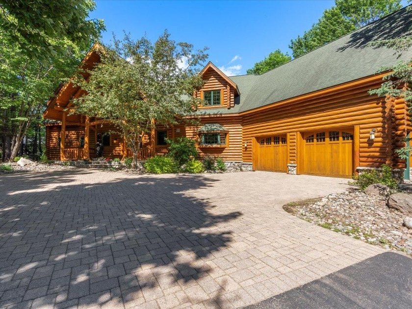 Best of all worlds - Location, Privacy, and Craftsmanship. This - photo 56