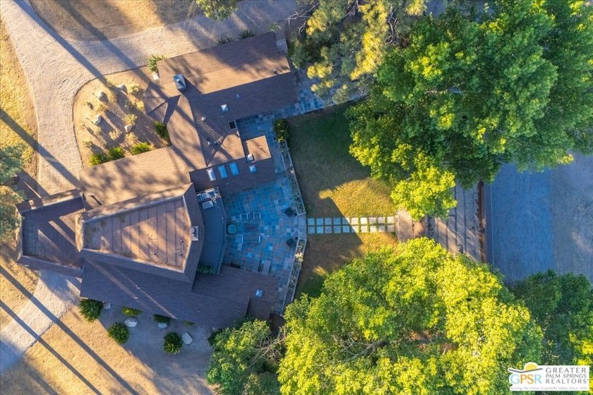 Experience exceptional country living on this spectacular 5+ - photo 11