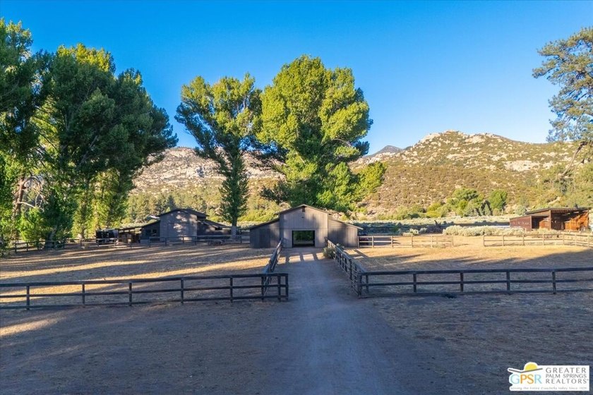 Experience exceptional country living on this spectacular 5+ - photo 46