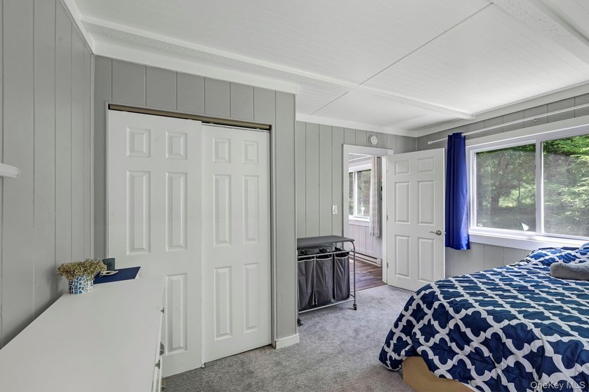 Escape to the beauty of the Catskills at this Mountain Lake - photo 20