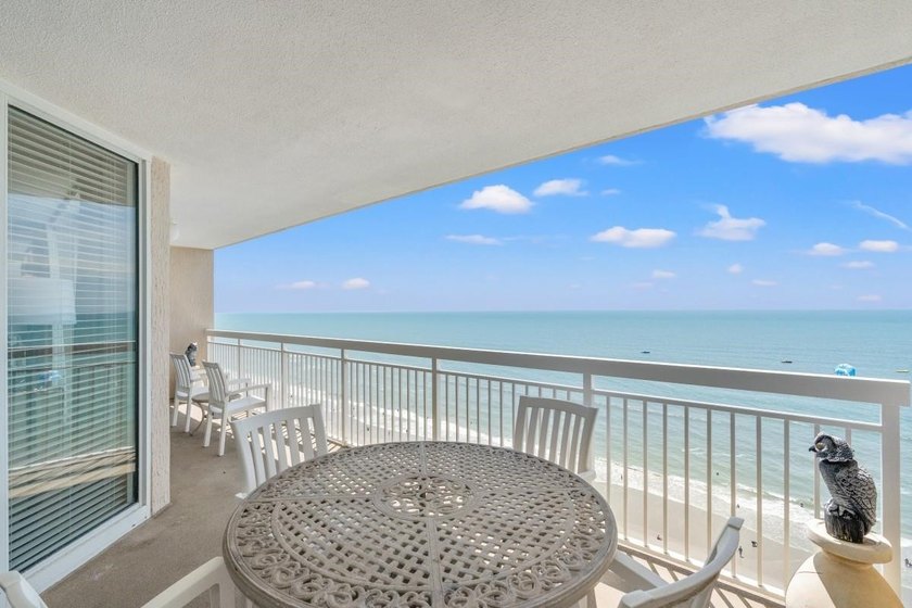 Welcome to this fully furnished &amp; tastefully decorated 4-bedroom - photo 9
