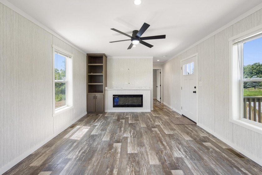 Welcome to easy, worry-free living in this brand-new 2-bedroom - photo 11