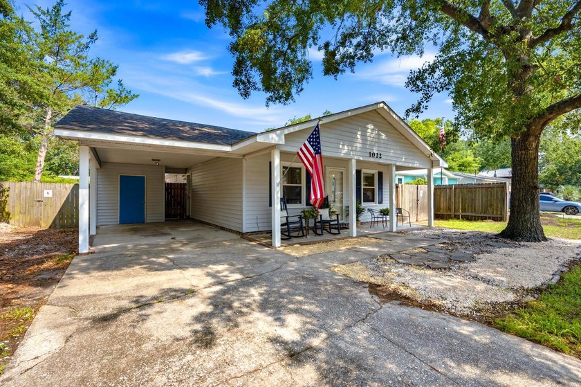 Welcome to 1022 S. Hollywood Dr, Surfside Beach, SC. This - photo 3