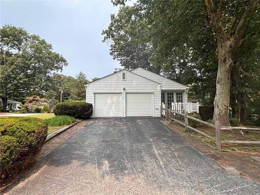 Situated on a desirable corner lot in the sought after Cowesett - photo 3