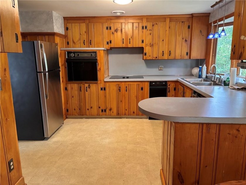 Situated on a desirable corner lot in the sought after Cowesett - photo 8