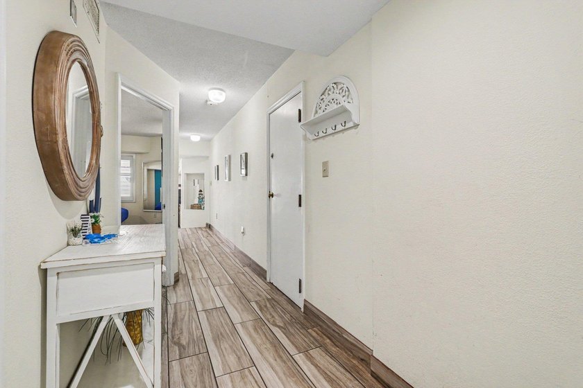 Welcome to this stunning one-bedroom, one-bathroom oceanfront - photo 5