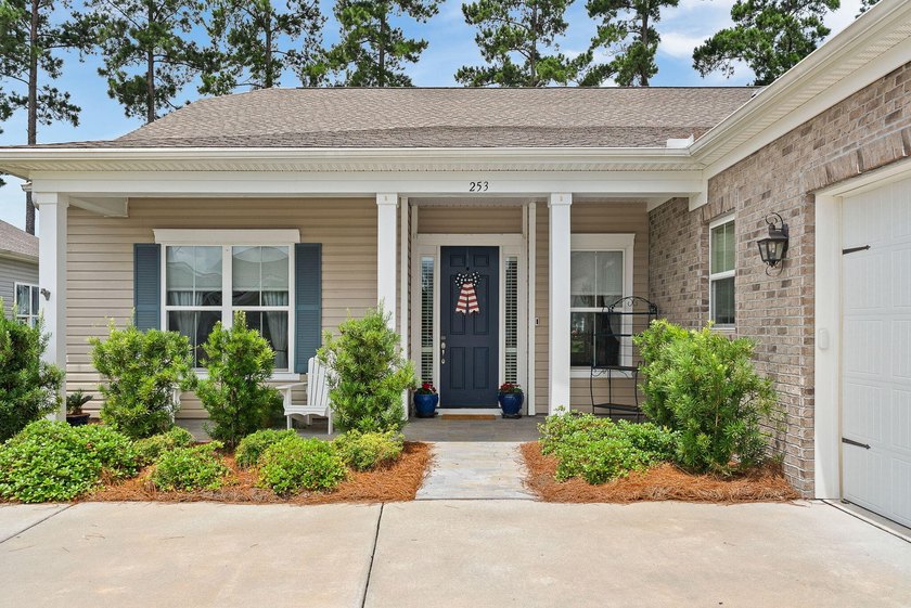 This is the only lakefront homesite in the neighborhood with a - photo 3