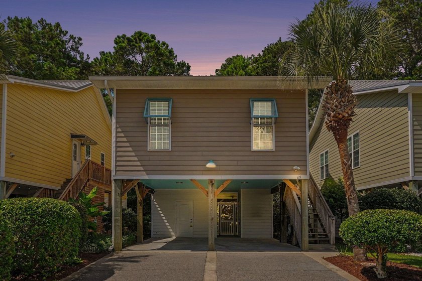 Welcome to 65 Weatherboard Ct, a beautifully maintained, turnkey - photo 2