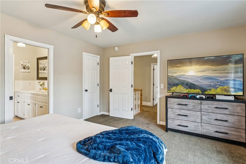 Big! Bold! Beautiful! The ideal Family Lodge...Situated at the - photo 12