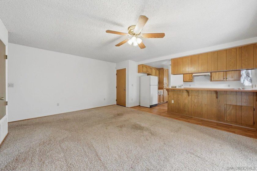 FIXER WITH POTENTIAL! First time on the market in decades! - photo 5