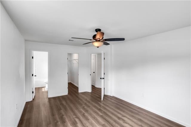 MUST SEE!!! This quaint, 3 bedroom 2 bath, completely renovated - photo 12