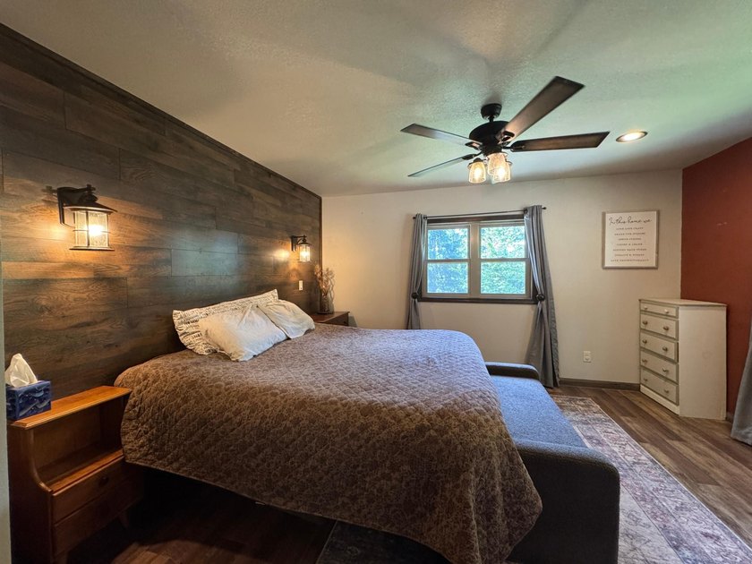 Move right into this waterfront home on the Rhinelander flowage - photo 6
