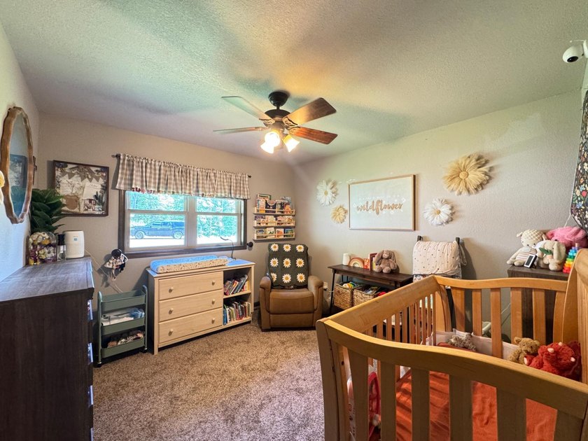 Move right into this waterfront home on the Rhinelander flowage - photo 7