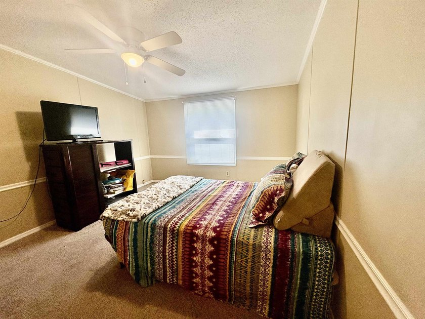 Welcome to Ocean Pines, a highly sought-after 55+ community in - photo 10