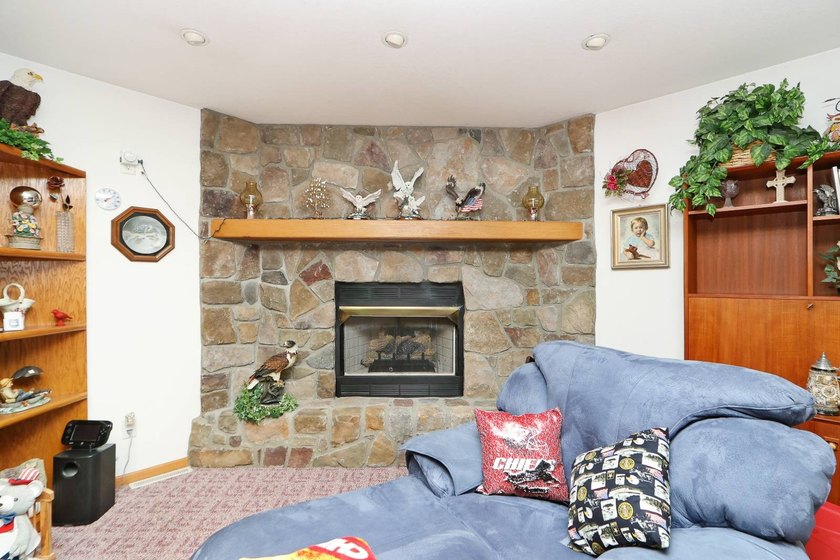 A great lakeside property to make lasting memories! This - photo 10