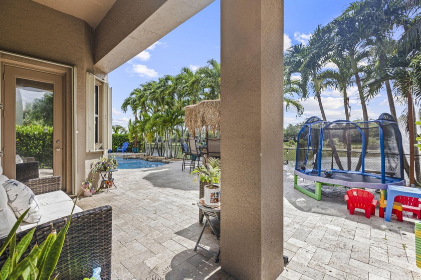 Rarely available and beautifully updated, this exceptional - photo 11