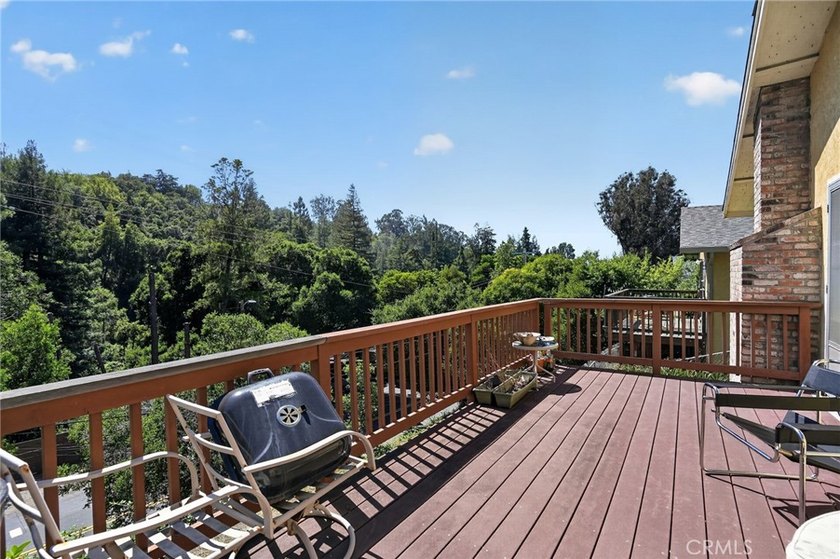 Nestled in a serene woodland setting near Arroyo Viejo Creek - photo 3