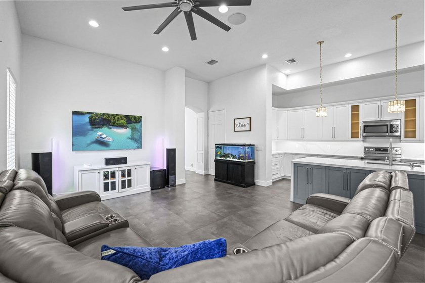 Rarely available and beautifully updated, this exceptional - photo 30