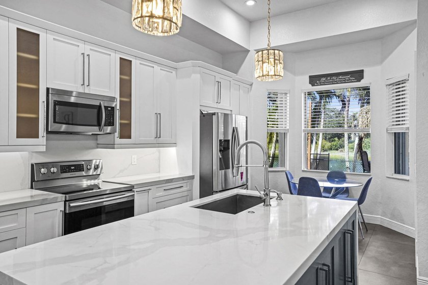 Rarely available and beautifully updated, this exceptional - photo 35