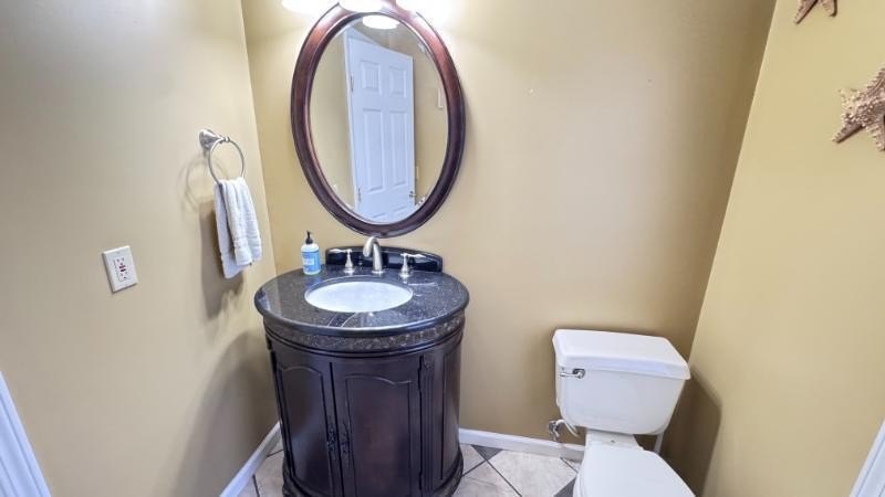 Country living at its finest with all the amenities you could - photo 12