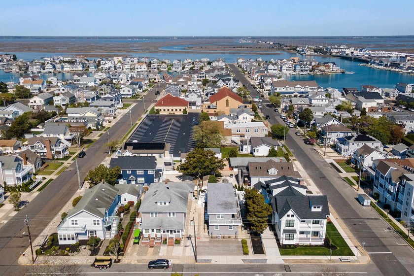 Enjoy the best of Stone Harbor from this centrally located - photo 18