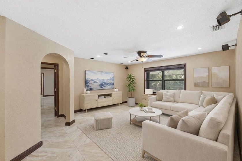 Exceptional 6-bedroom, 5-bath estate in the highly desirable - photo 9
