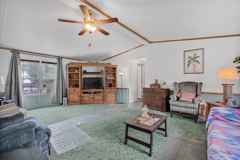 Located inside the Georgetown city limits, this 3-bedroom - photo 4