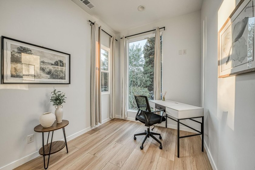 Welcome to one of Brighton Crest's most exceptional residences - photo 44